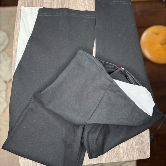 STAUD Monochrome Fashion Piece - Picture 4 of 6